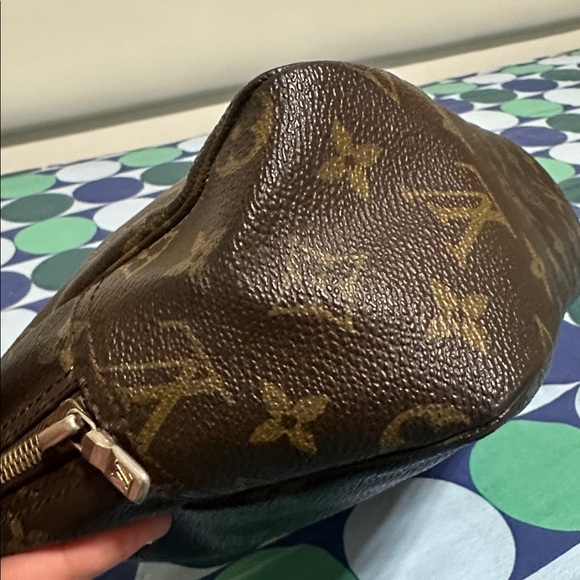 Louis Vuitton Monogram Trouse 28 - Picture 5 of 15